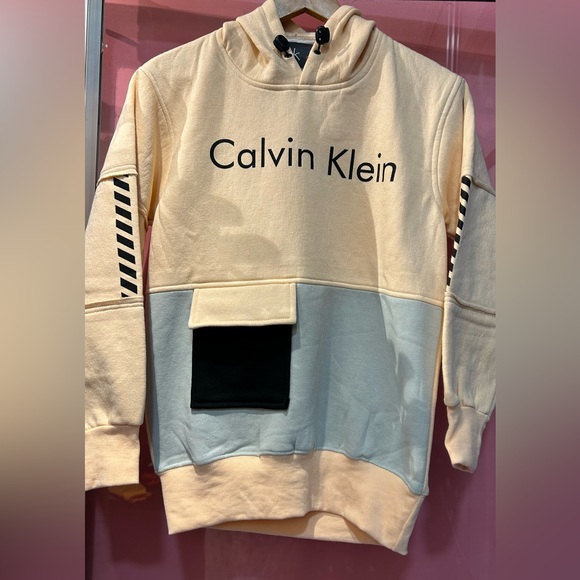 CK huddie - Picture 8 of 8